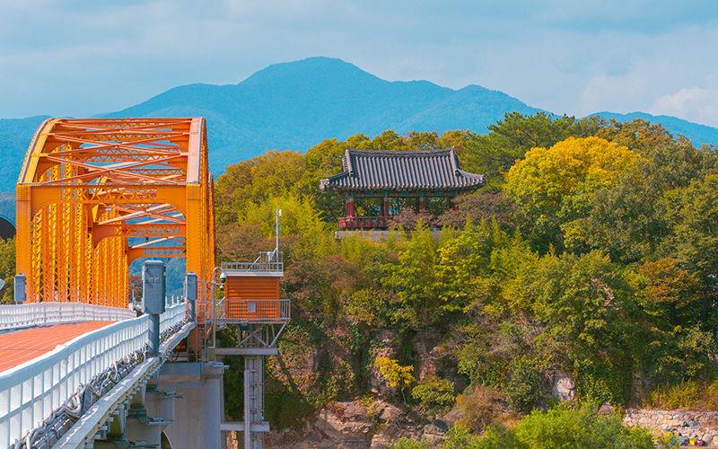 정암루(솥바위)