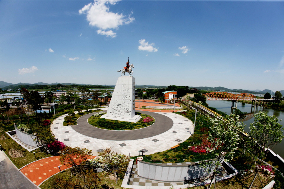 의병광장 전경01