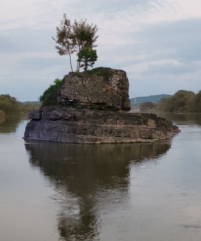 매력만점! 의령 솥바위 역사테마파크