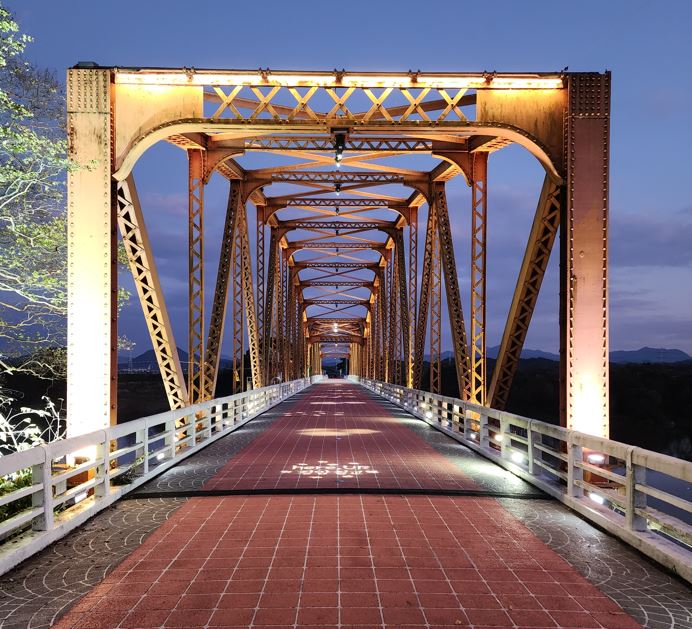 매력만점! 의령 솥바위 역사테마파크