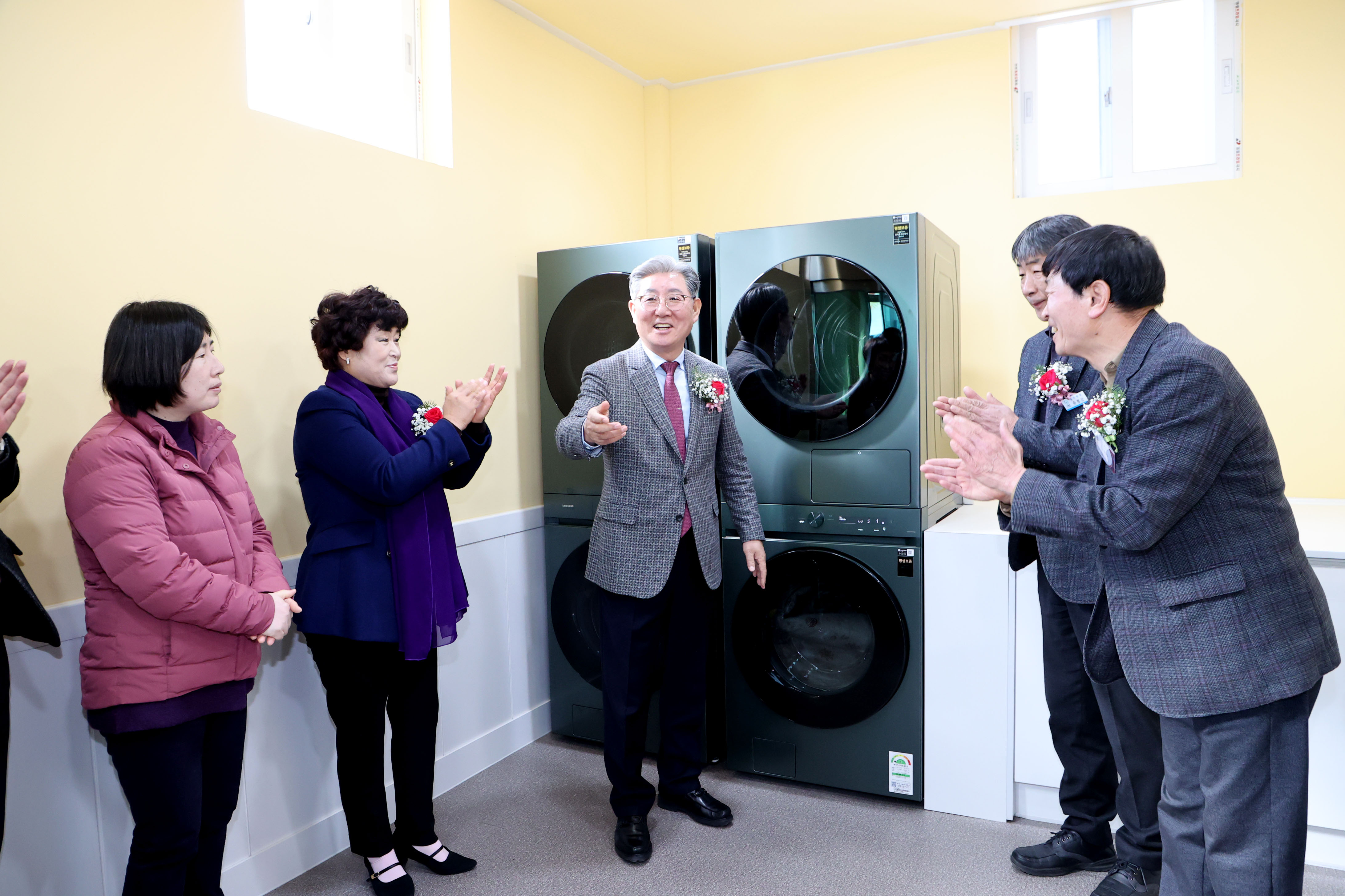 군정소식 > 의령소식 > 보도자료 > 의령군 일곱 번째 공공 빨래방...“칠곡면민 좋겠네” | 의령군청
