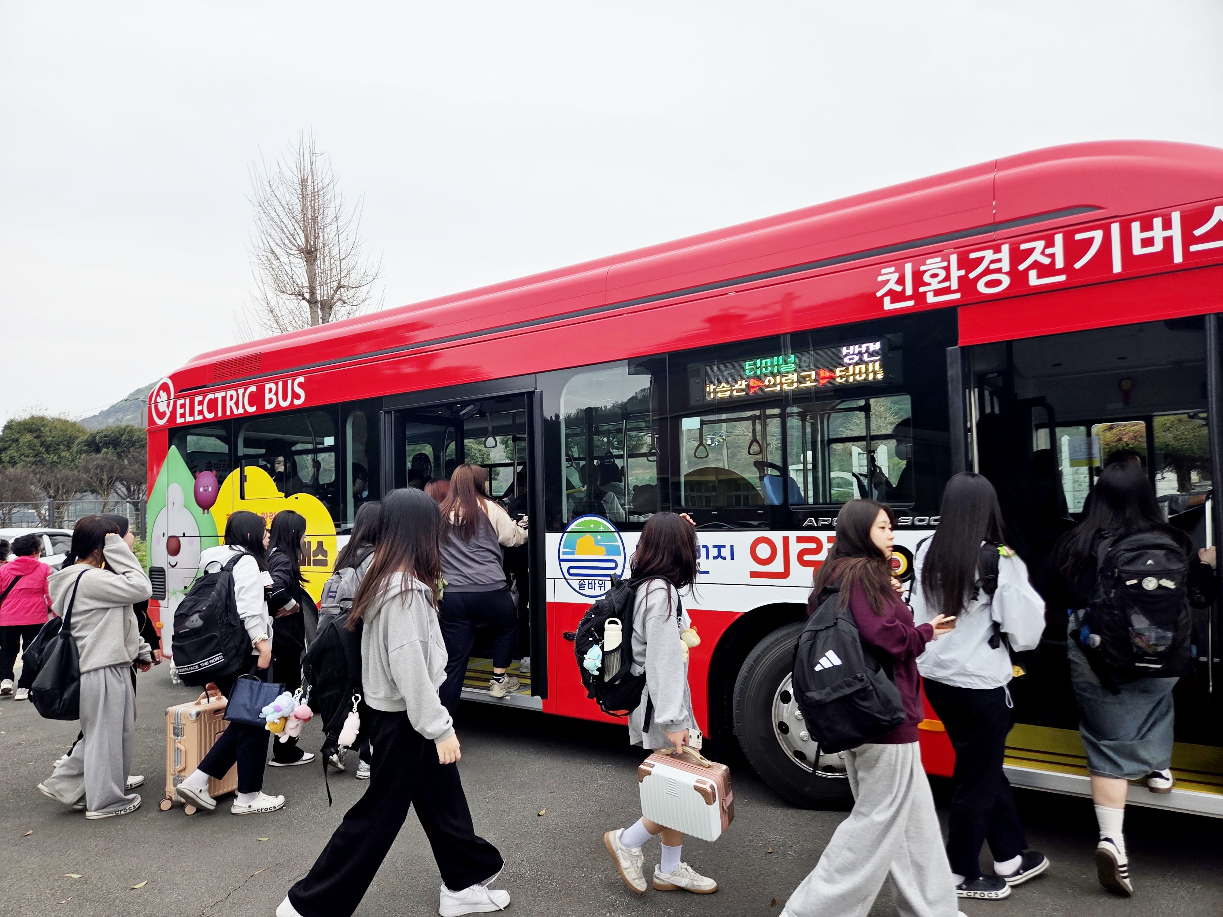 의령 ‘빵빵버스’ 한 달…이용객 30%↑, 일상·상권 변화 뚜렷