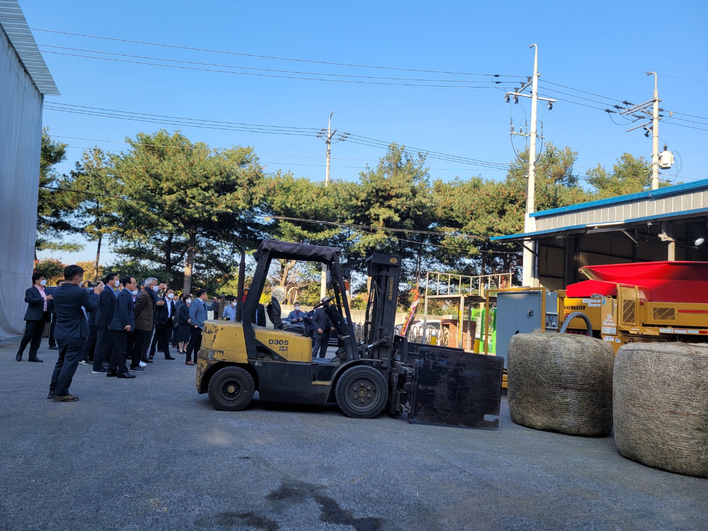 국내산 조사료 하베스토어 이용 시연회 참석