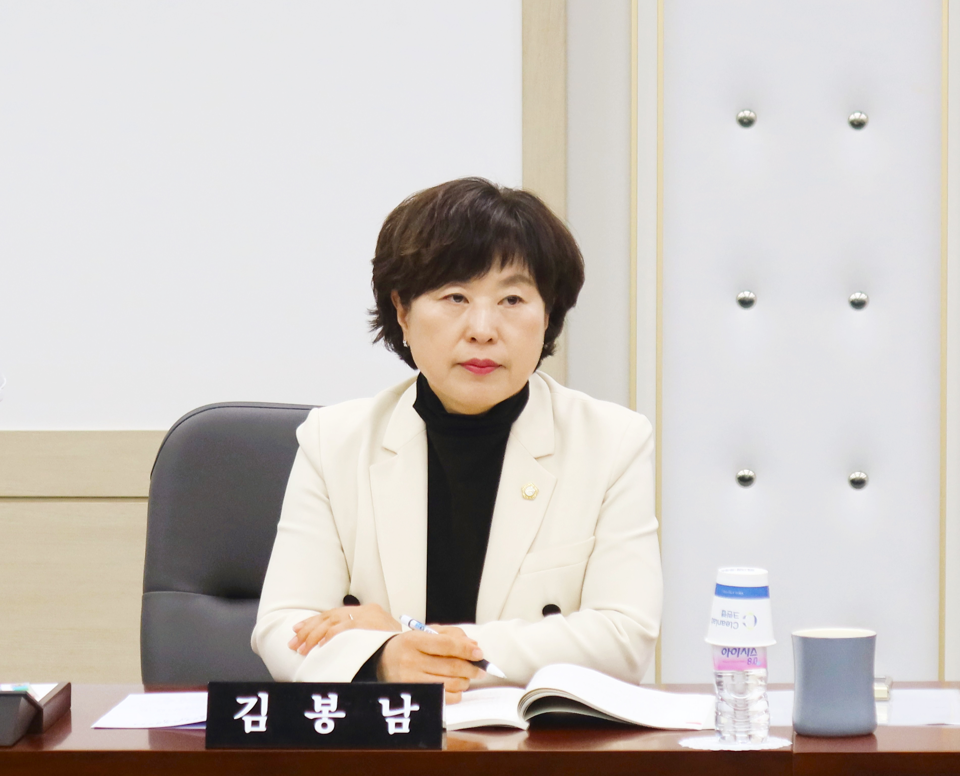 의령군의회, 김봉남의원  ‘맨발걷기 활성화 지원 조례’ 제정