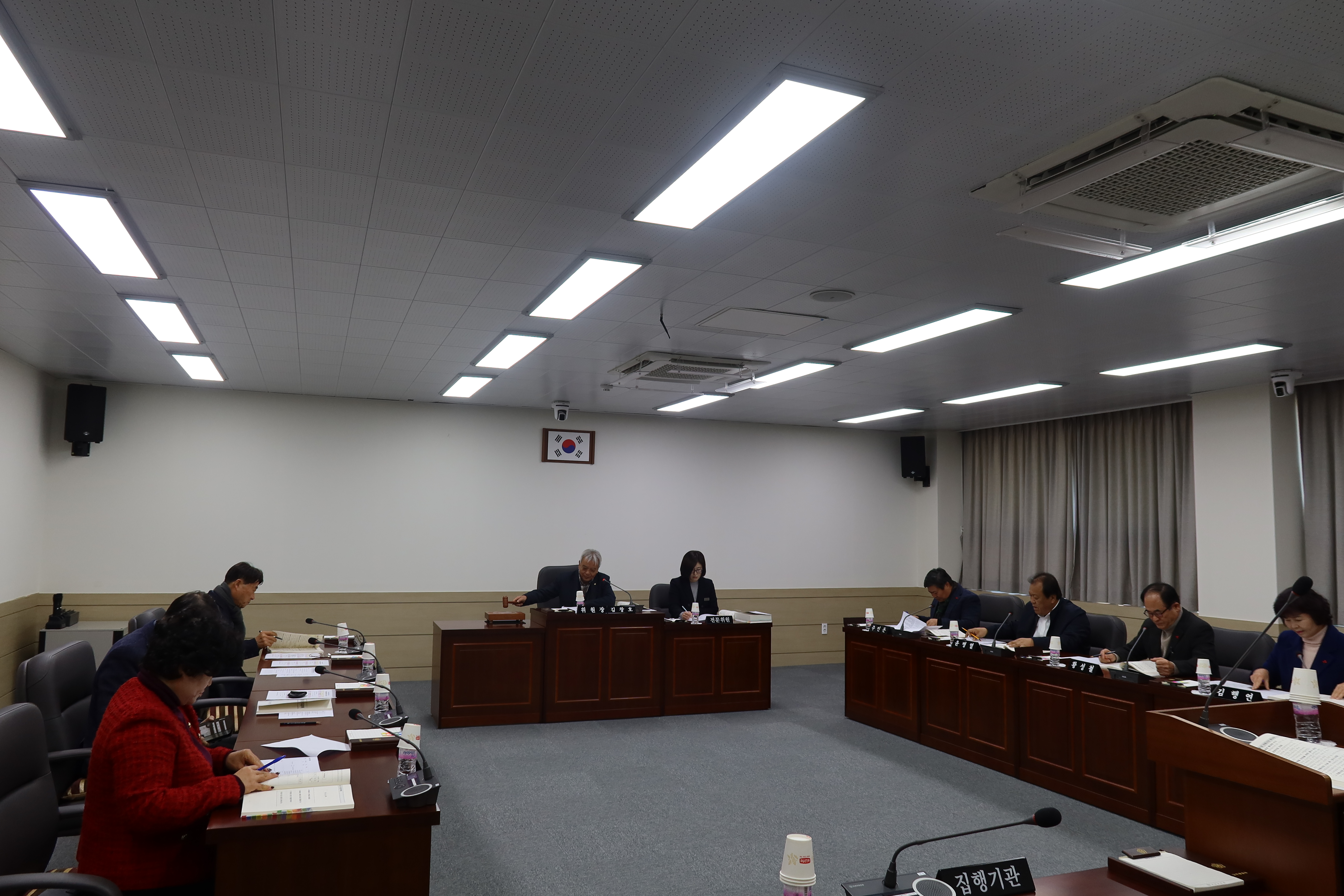 제290회 의령군의회 임시회 제2차 산업건설위원회 회의 