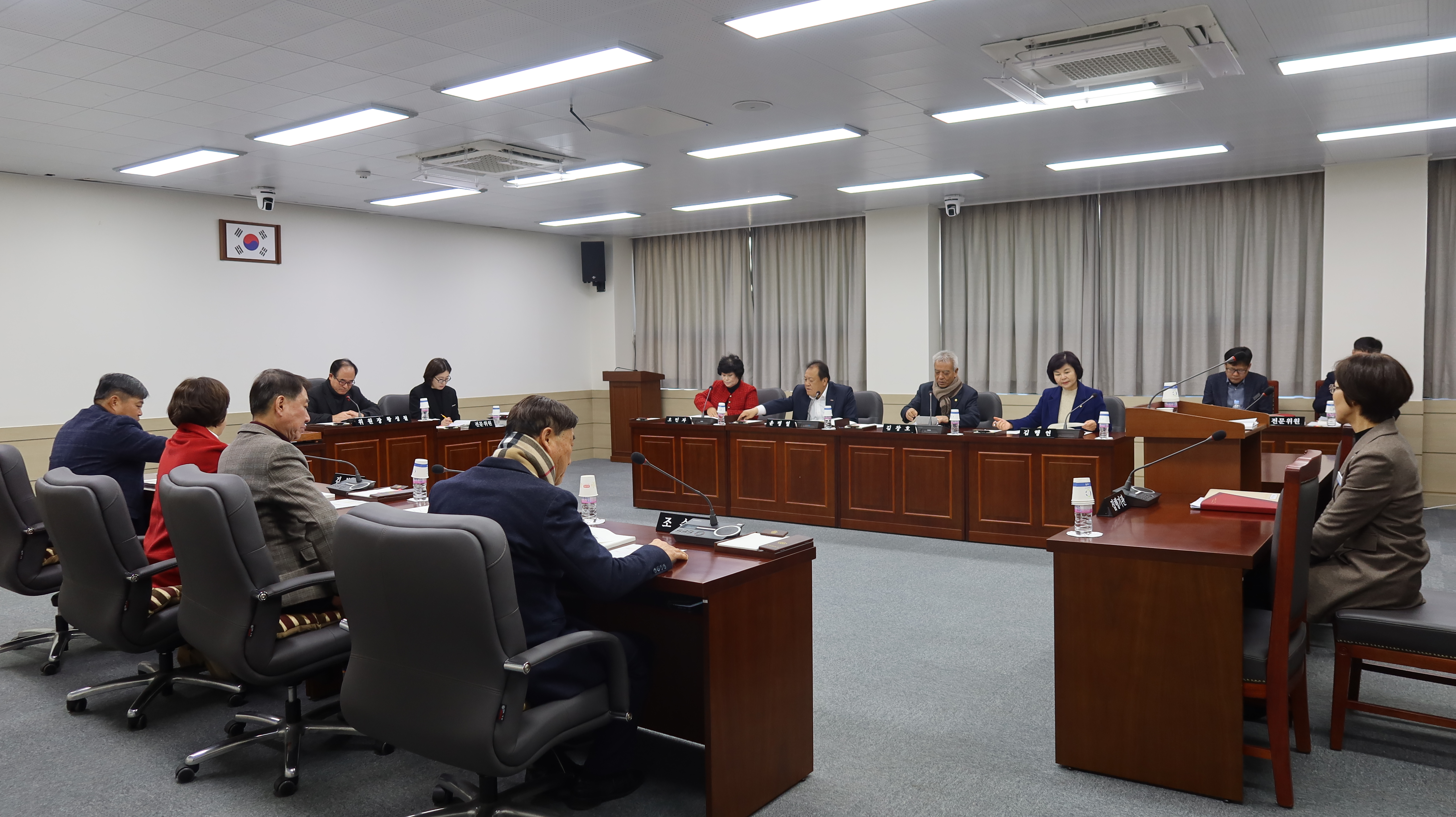 제296회 임시회 제2차 자치행정위원회 