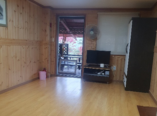 의령 벽계한우산 민박