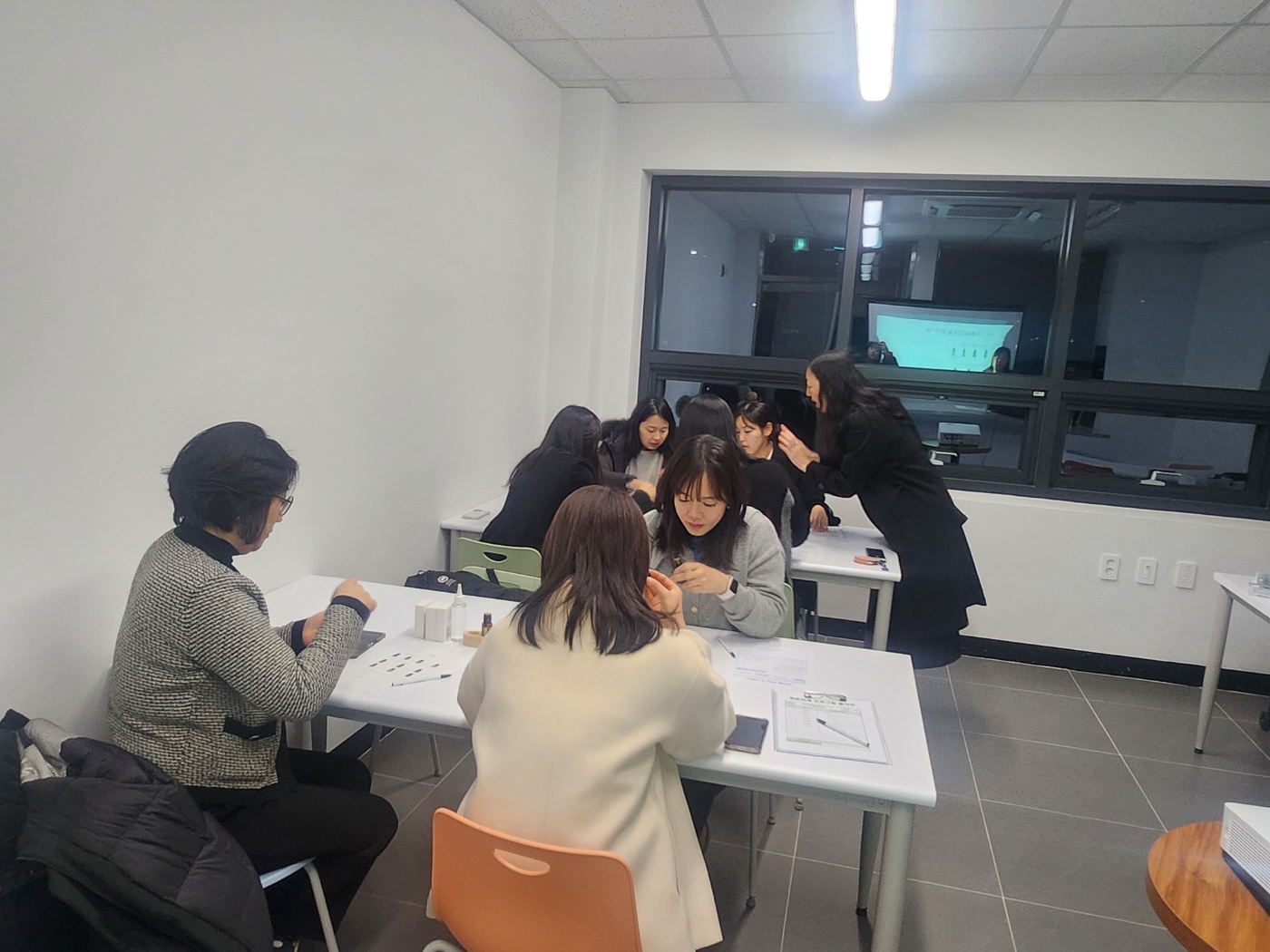 청춘만개 25년 2월<감정 아로마 테라피>원데이클레스